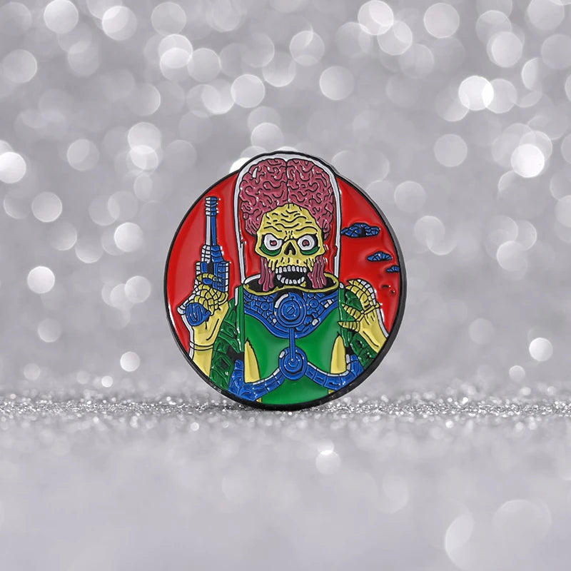 Cartoon Brooch Enamel Pin Scary Brain Alien The Martians Metal Badge Punk Halloween Lapel Pin Jewelry